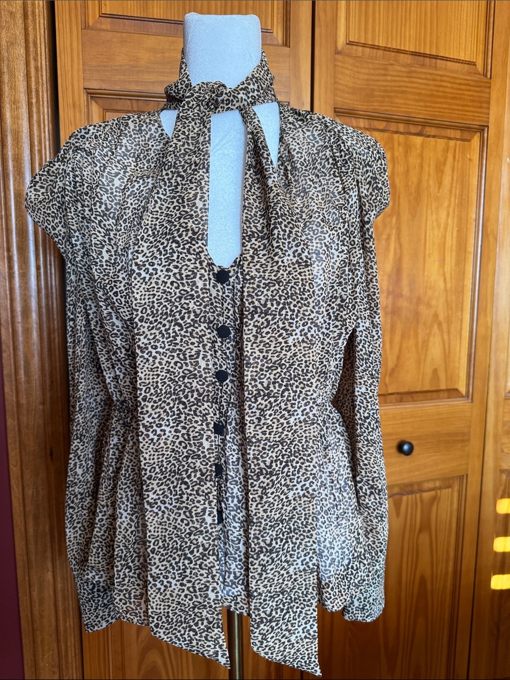 Zara Leopard Print Button Front Top - Tan & Black - Picture 3 of 6